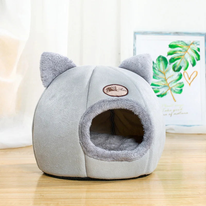 Sleep Comfort In Winter Cat Bed